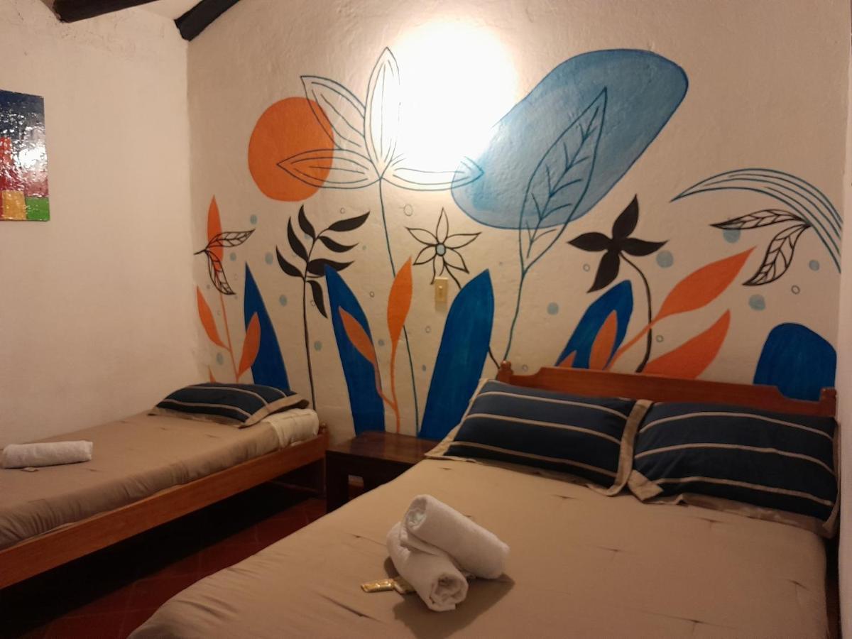 Alegria Hostel บียาเดเลย์บา ภายนอก รูปภาพ