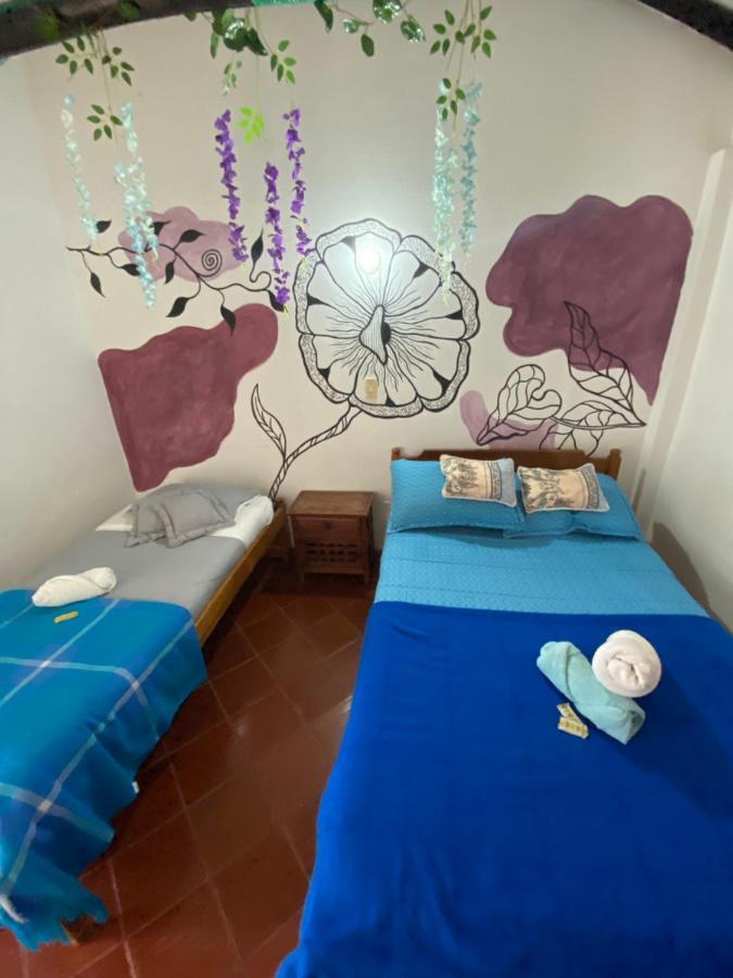 Alegria Hostel บียาเดเลย์บา ภายนอก รูปภาพ