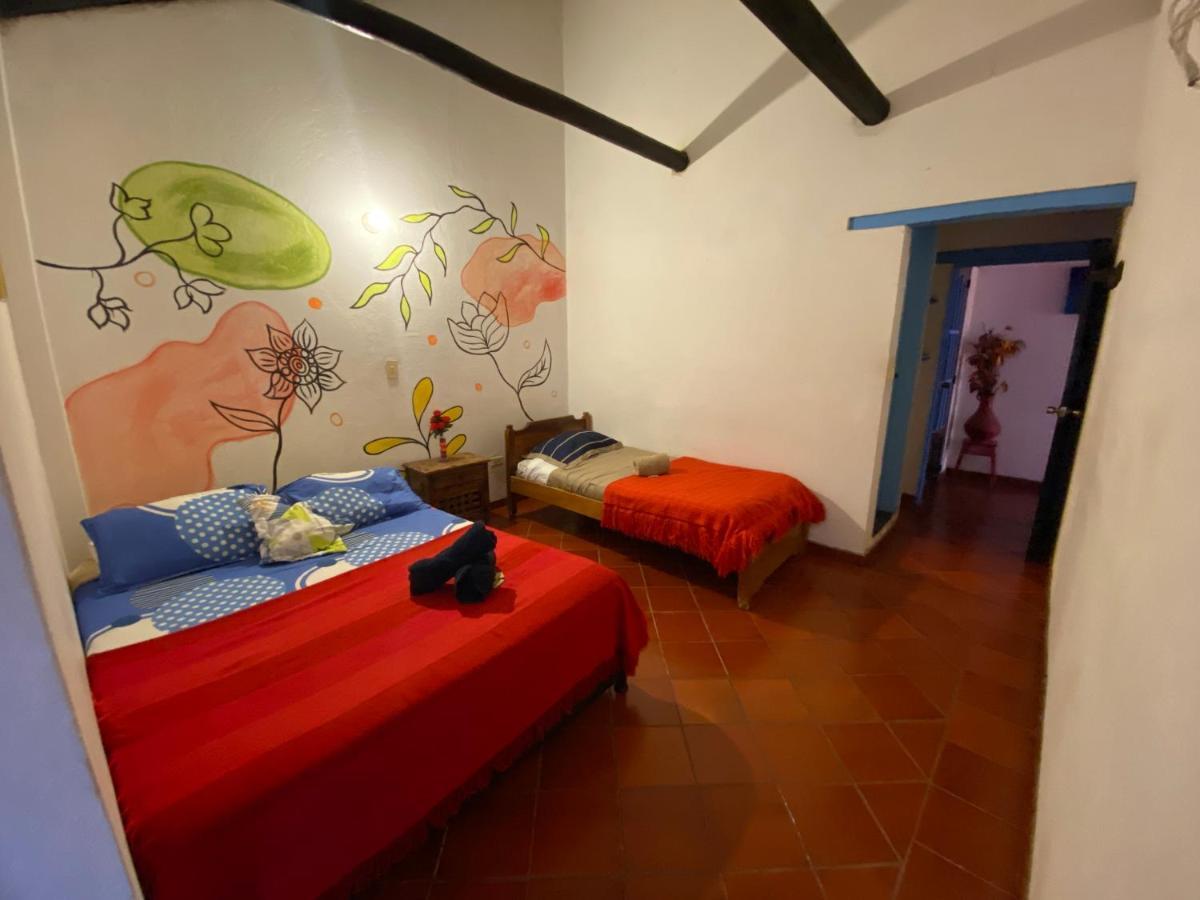 Alegria Hostel บียาเดเลย์บา ภายนอก รูปภาพ